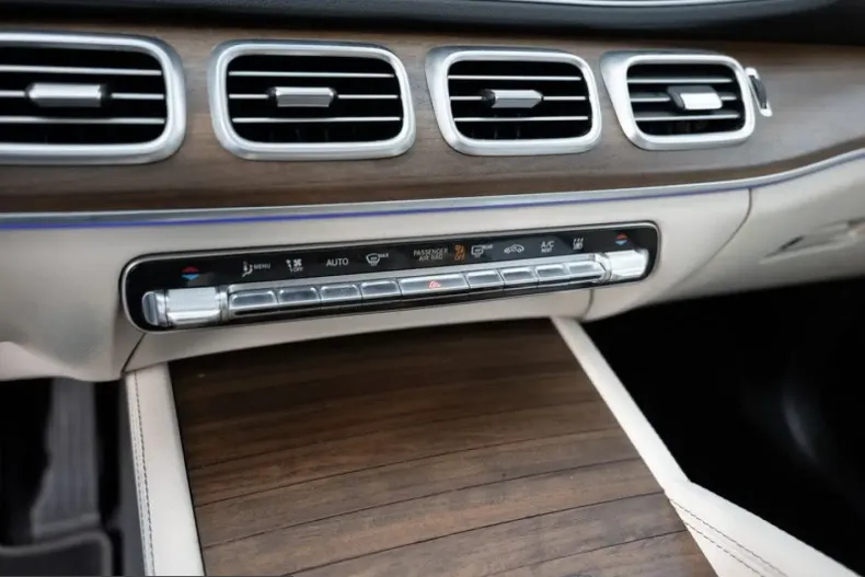 Mercedes-Benz GLE 400 (Clasa GLE) din 2024 cu 33.542 km - oferta MER203312 - foto 15