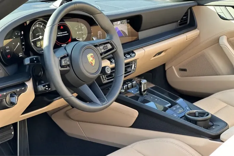 Porsche 992 din 2024 cu 24.900 km - oferta POR203320 - foto 1