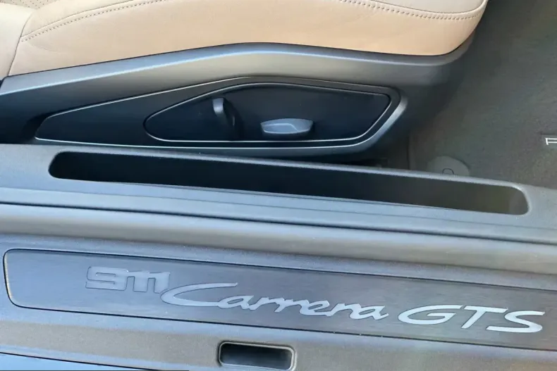 Porsche 992 din 2024 cu 24.900 km - oferta POR203320 - foto 4