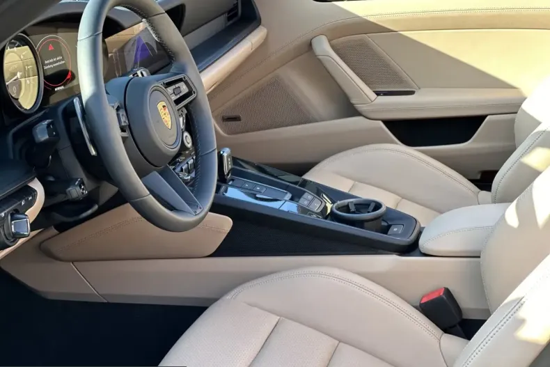 Porsche 992 din 2024 cu 24.900 km - oferta POR203320 - foto 5