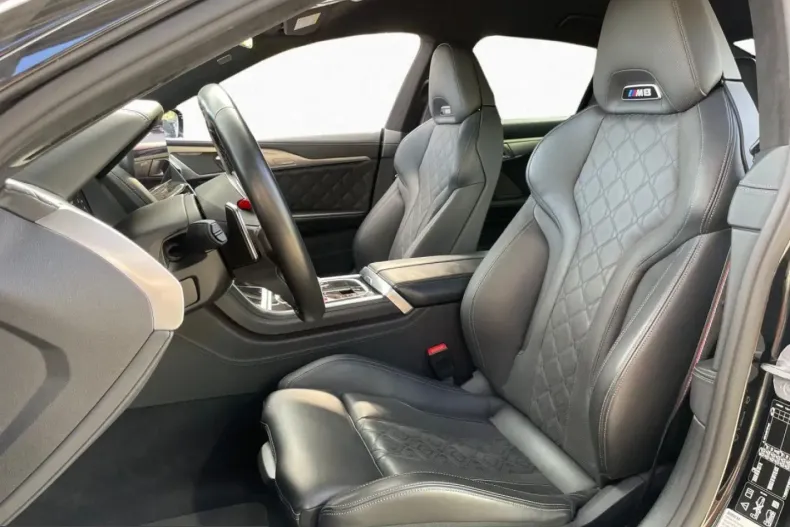 BMW M8 (Seria 8) din 2023 cu 31.282 km - oferta BMW203321 - foto 11