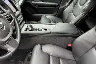 Volvo XC90 din 2023 cu 39.622 km - oferta VOL203322 - foto 13