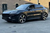 Porsche Cayenne din 2025 cu 11.000 km - oferta POR203323 - foto 12