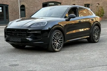 Porsche Cayenne din 2025 - oferta POR203326