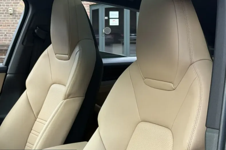 Porsche Cayenne din 2025 cu 15.300 km - oferta POR203326 - foto 6