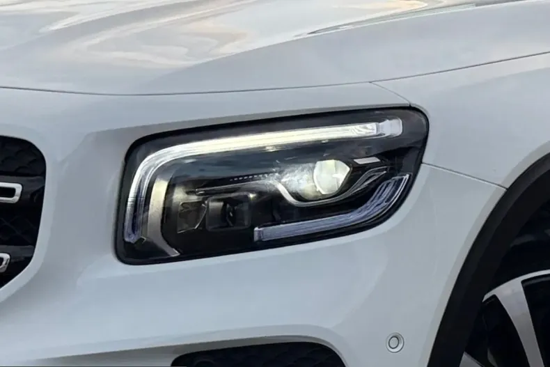 Mercedes-Benz GLB 220 (Clasa GLB) din 2023 cu 77.400 km - oferta MER203328 - foto 9