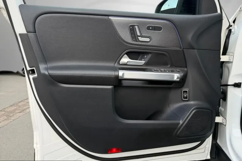 Mercedes-Benz GLB 220 (Clasa GLB) din 2023 cu 77.400 km - oferta MER203328 - foto 12