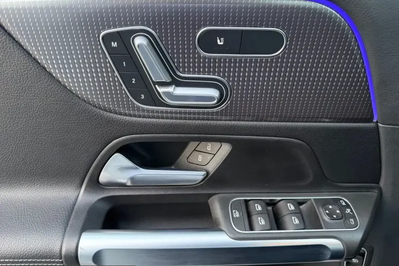 Mercedes-Benz GLB 220 (Clasa GLB) din 2023 cu 77.400 km - oferta MER203328 - foto 21