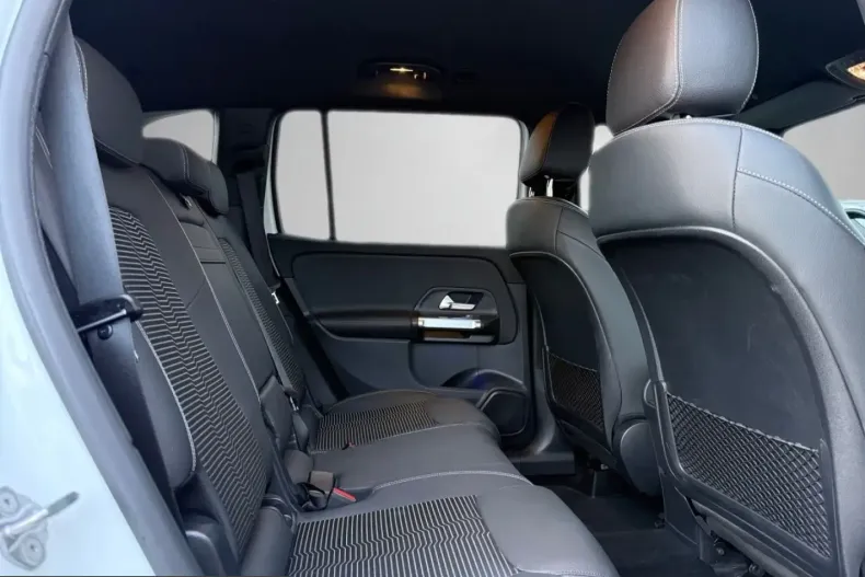 Mercedes-Benz GLB 220 (Clasa GLB) din 2023 cu 77.400 km - oferta MER203328 - foto 23