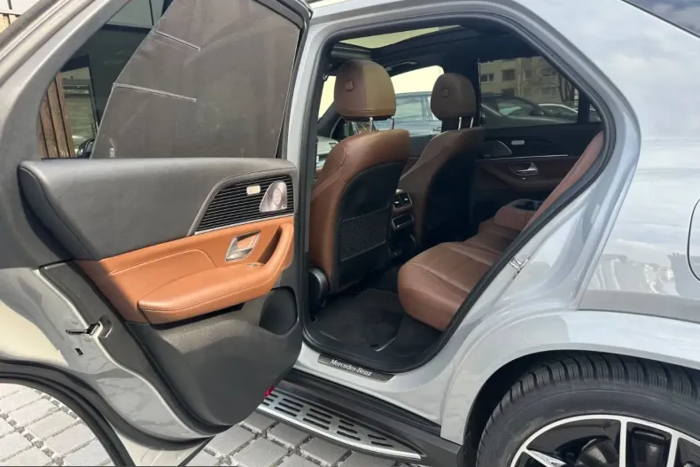 Mercedes-Benz GLE 400 (Clasa GLE) din 2023 cu 81.250 km - oferta MER203331 - foto 13