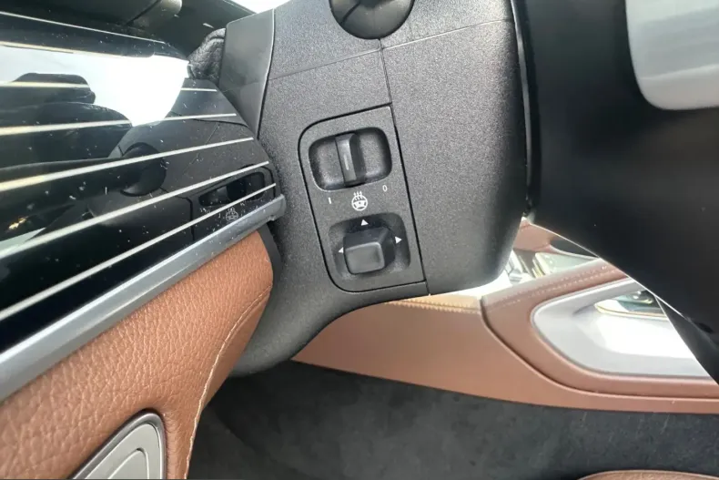 Mercedes-Benz GLE 400 (Clasa GLE) din 2023 cu 81.250 km - oferta MER203331 - foto 24