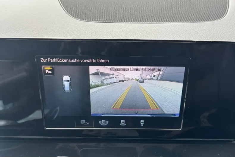 Mercedes-Benz GLB 200 (Clasa GLB) din 2021 cu 78.500 km - oferta MER203337 - foto 12