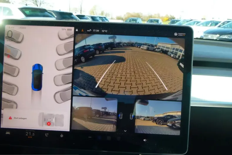 Tesla Model 3 din 2022 cu 64.150 km - oferta TES203338 - foto 13