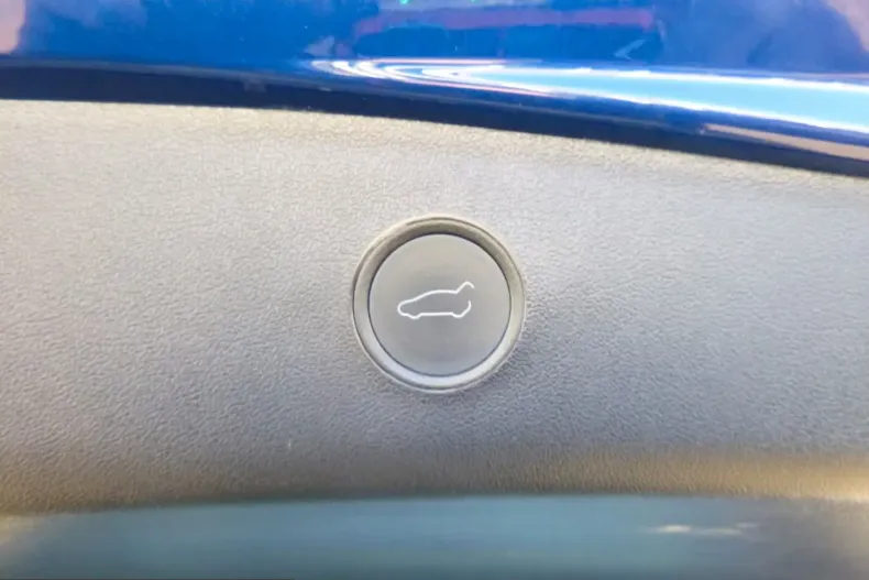 Tesla Model 3 din 2022 cu 64.150 km - oferta TES203338 - foto 19