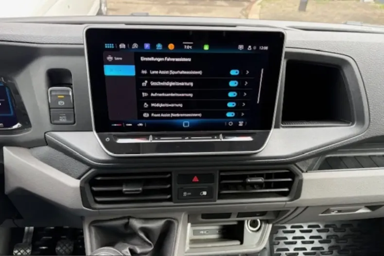 Volkswagen Crafter din 2024 cu 49.512 km - oferta VOL203339 - foto 15