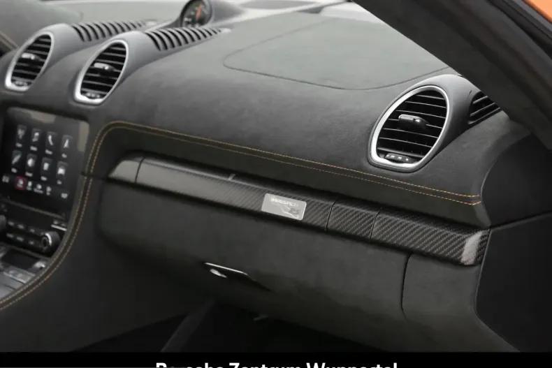 Porsche Cayman din 2023 cu 4.542 km - oferta POR203340 - foto 24