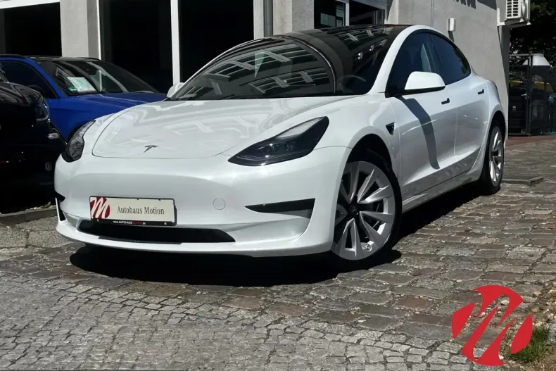 Tesla Model 3 din 2022 cu 32.400 km - oferta TES203341 - foto 1