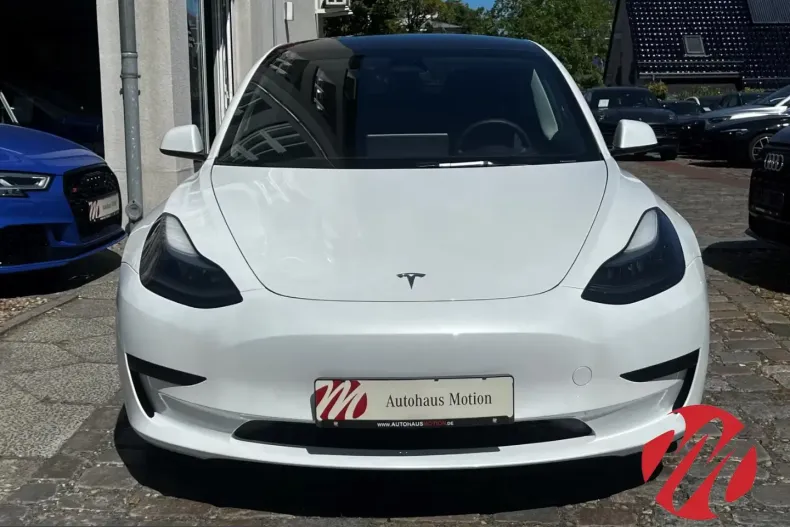 Tesla Model 3 din 2022 cu 32.400 km - oferta TES203341 - foto 2
