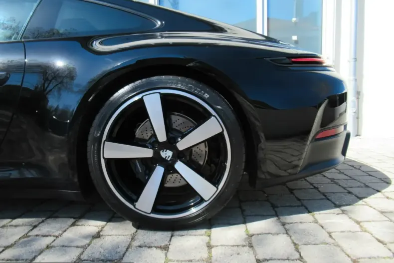 Porsche 992 din 2025 cu 6.900 km - oferta POR203342 - foto 12