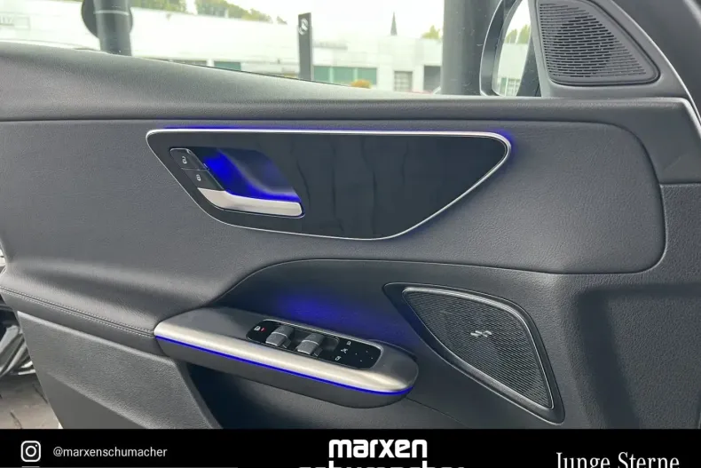 Mercedes-Benz C 300 (Clasa C) din 2022 cu 36.060 km - oferta MER203347 - foto 8