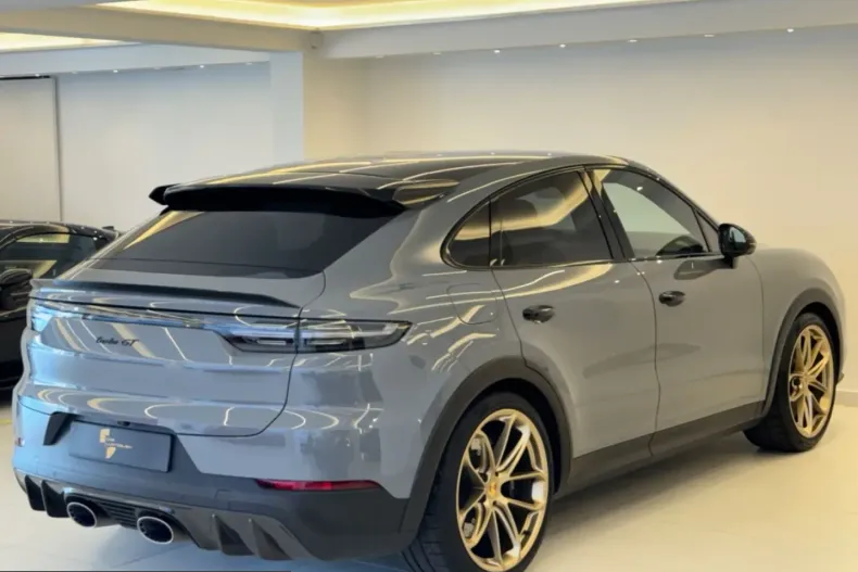 Porsche Cayenne din 2022 cu 44.728 km - oferta POR203351 - foto 5