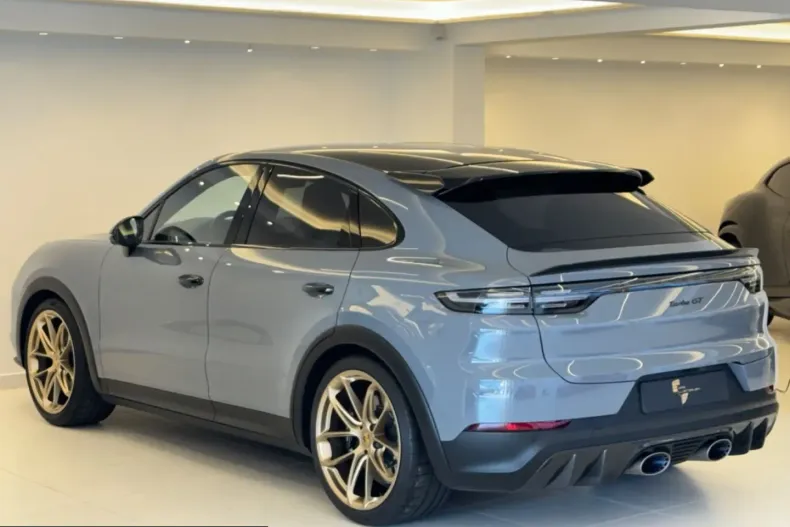 Porsche Cayenne din 2022 cu 44.728 km - oferta POR203351 - foto 7