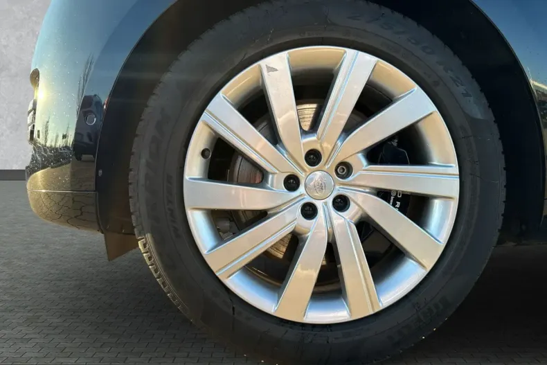 Land Rover Range Rover din 2025 cu 19.948 km - oferta LAN203353 - foto 11