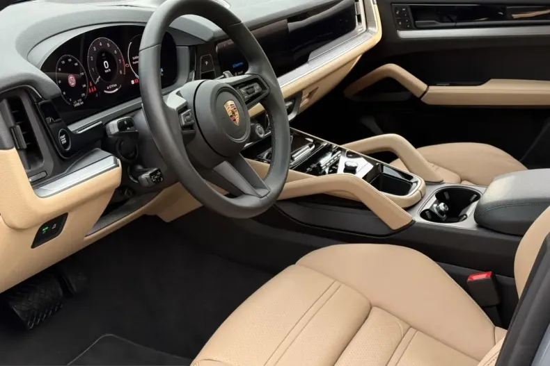 Porsche Cayenne din 2025 cu 14.980 km - oferta POR203354 - foto 7