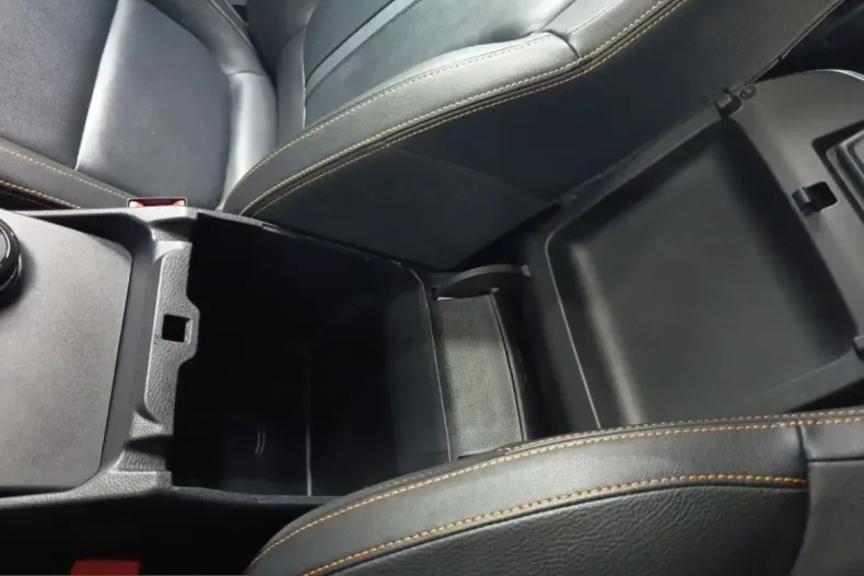 Ford Ranger din 2025 cu 10.650 km - oferta FOR203356 - foto 16