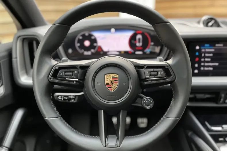 Porsche Cayenne din 2025 cu 14.784 km - oferta POR203357 - foto 20