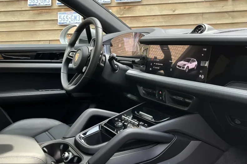 Porsche Cayenne din 2025 cu 14.784 km - oferta POR203357 - foto 27