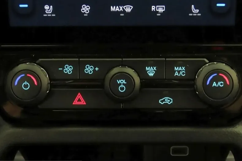 Ford Ranger din 2023 cu 34.261 km - oferta FOR203359 - foto 19