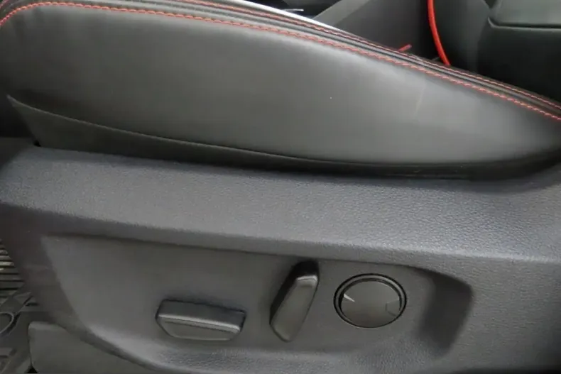 Ford Ranger din 2023 cu 30.276 km - oferta FOR203360 - foto 13