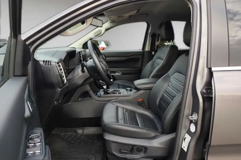 Ford Ranger din 2023 cu 30.672 km - oferta FOR203362 - foto 4