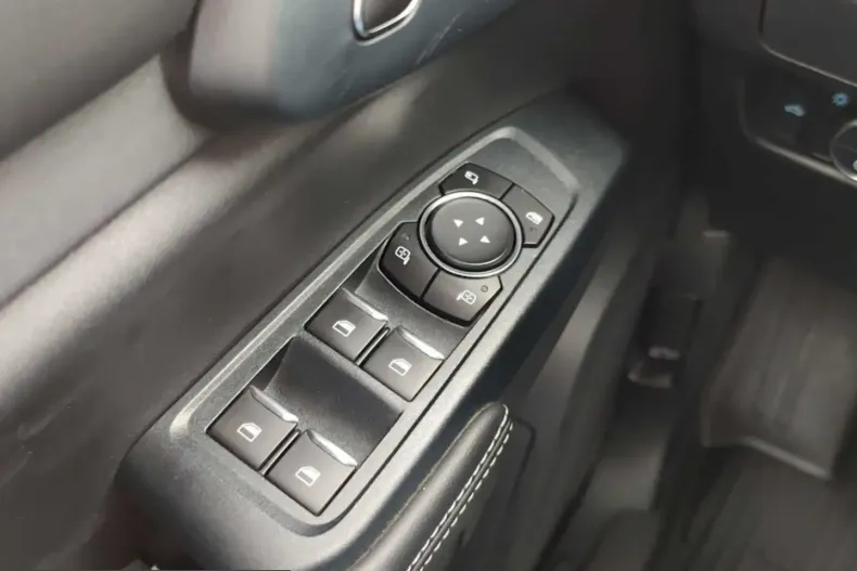 Ford Ranger din 2023 cu 30.672 km - oferta FOR203362 - foto 14