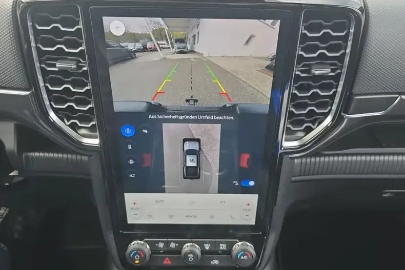 Ford Ranger din 2025 cu 10.970 km - oferta FOR203363 - foto 13