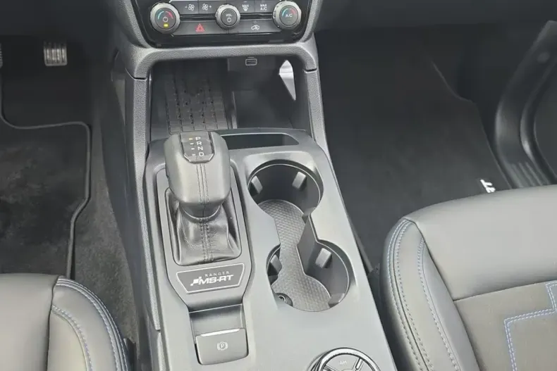 Ford Ranger din 2025 cu 10.970 km - oferta FOR203363 - foto 16