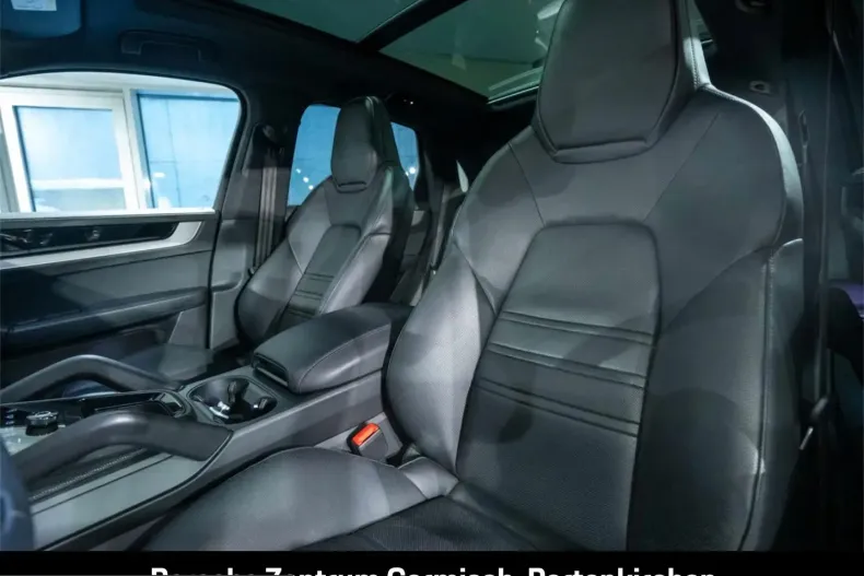 Porsche Cayenne din 2024 cu 22.450 km - oferta POR203365 - foto 8