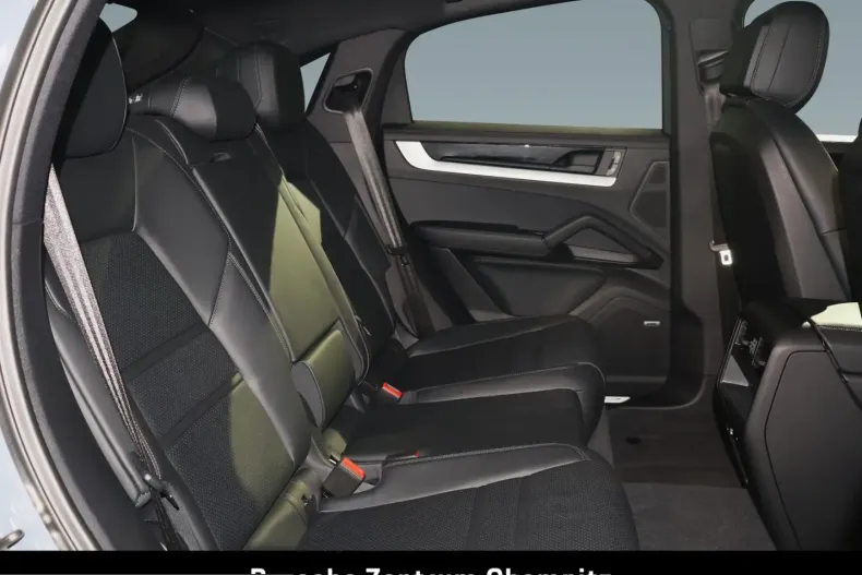 Porsche Cayenne din 2024 cu 29.250 km - oferta POR203367 - foto 9