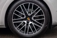 Porsche Cayenne din 2024 cu 23.364 km - oferta POR203369 - foto 11