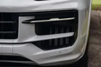 Porsche Cayenne din 2024 cu 23.364 km - oferta POR203369 - foto 16