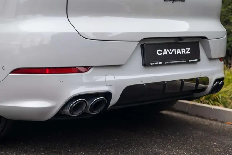 Porsche Cayenne din 2024 cu 23.364 km - oferta POR203369 - foto 31