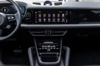 Porsche Cayenne din 2024 cu 23.364 km - oferta POR203369 - foto 42