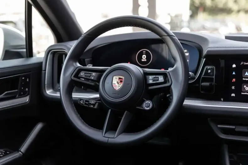 Porsche Cayenne din 2024 cu 23.364 km - oferta POR203369 - foto 43