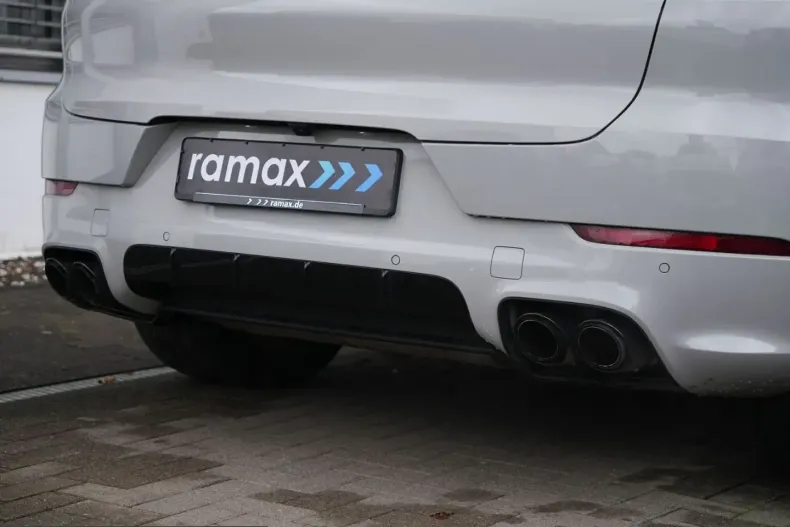 Porsche Cayenne din 2023 cu 34.000 km - oferta POR203372 - foto 10