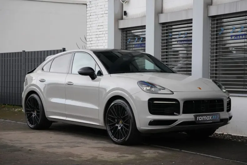 Porsche Cayenne din 2023 cu 34.000 km - oferta POR203372 - foto 50