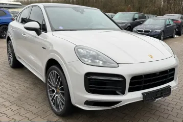 Porsche Cayenne din 2021 - oferta POR203373