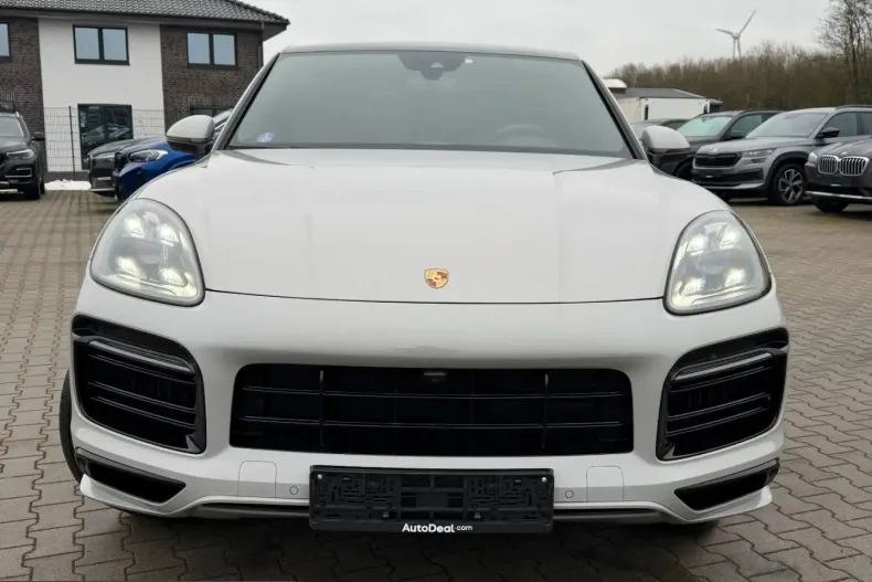 Porsche Cayenne din 2021 cu 38.493 km - oferta POR203373 - foto 2