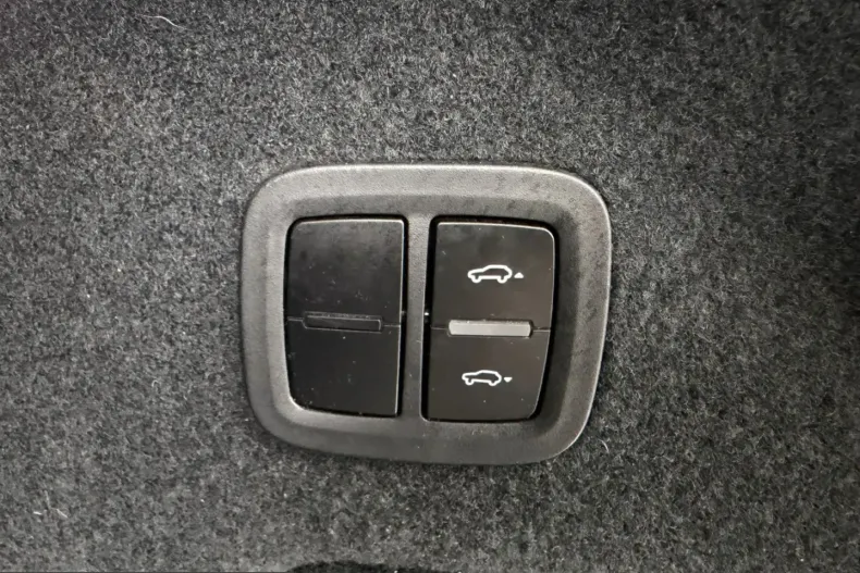 Porsche Cayenne din 2021 cu 38.493 km - oferta POR203373 - foto 29