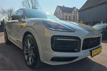 Porsche Cayenne din 2021 - oferta POR203374